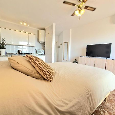Aa Guest - The Golden Sea Views Eco Apartment ベナルマデナ エクステリア 写真